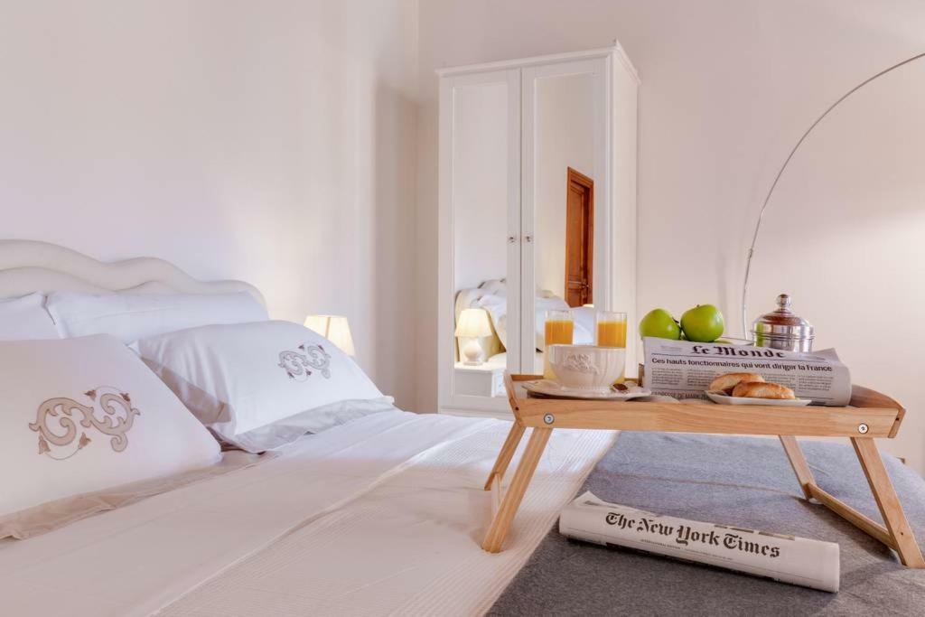 Arenula Luxury Apartment Roma Esterno foto