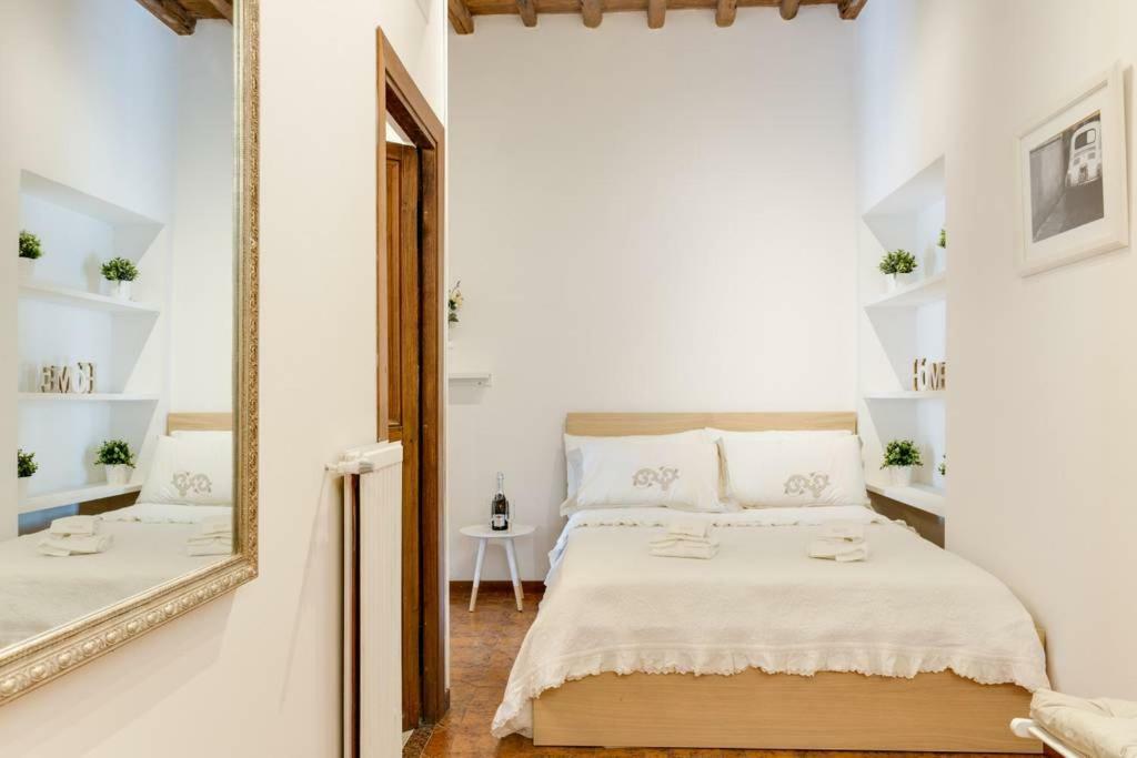 Arenula Luxury Apartment Roma Esterno foto