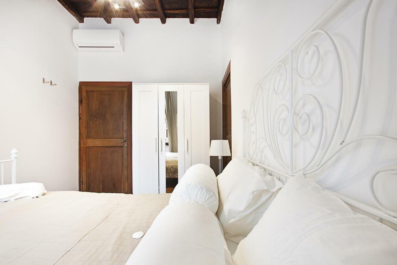 Arenula Luxury Apartment Roma Esterno foto