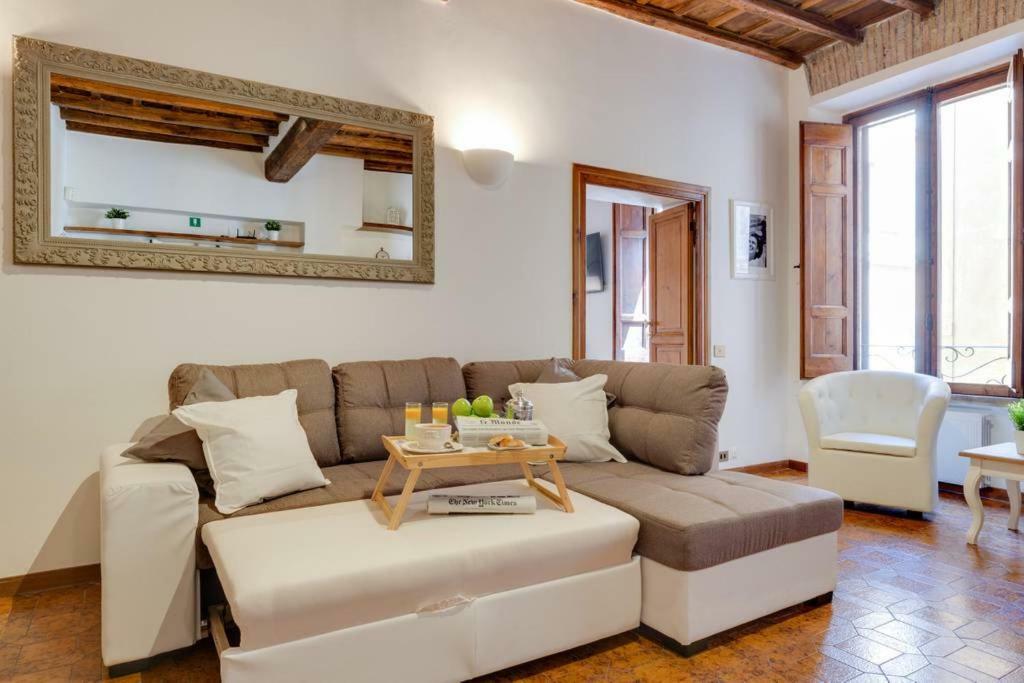 Arenula Luxury Apartment Roma Esterno foto