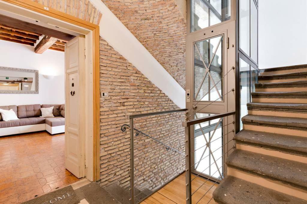Arenula Luxury Apartment Roma Esterno foto