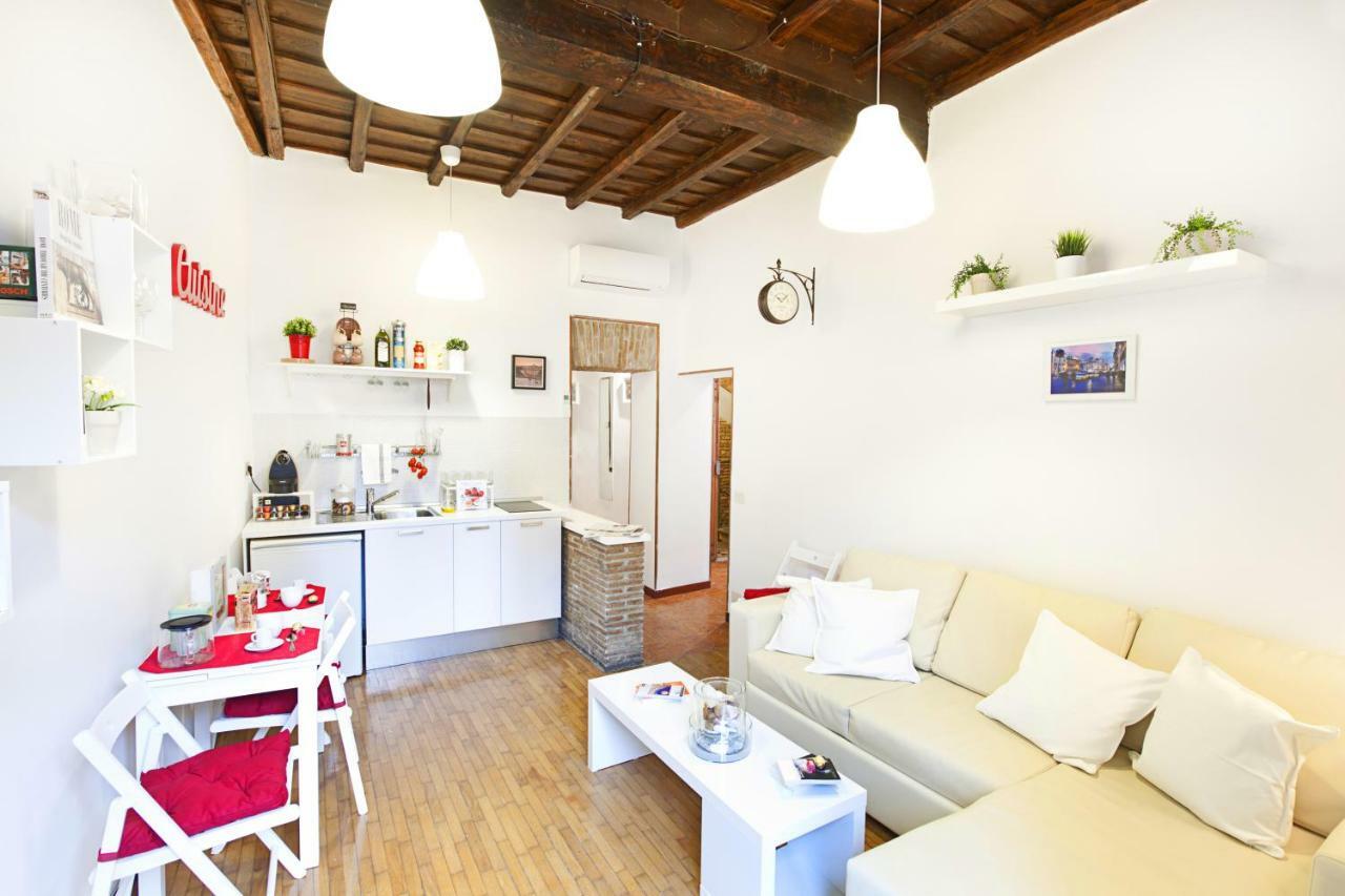 Arenula Luxury Apartment Roma Esterno foto
